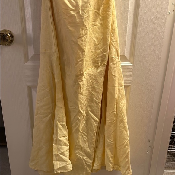 ASTR THE LABEL - Picture 5 of 8